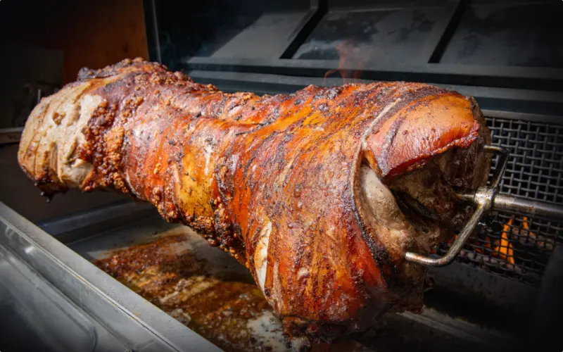 Julbord på Vens Hamnkrog helstekt gris